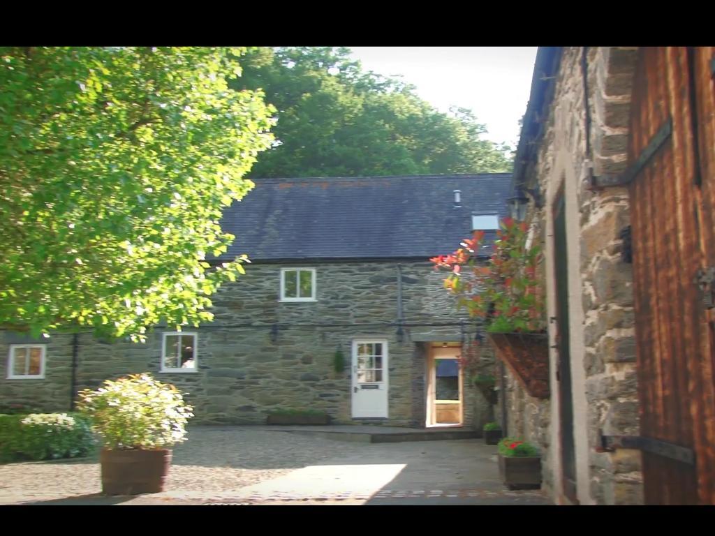 Bryn Melyn Farm Cottages บาลา ภายนอก รูปภาพ