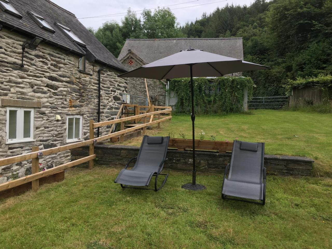 Bryn Melyn Farm Cottages บาลา ภายนอก รูปภาพ